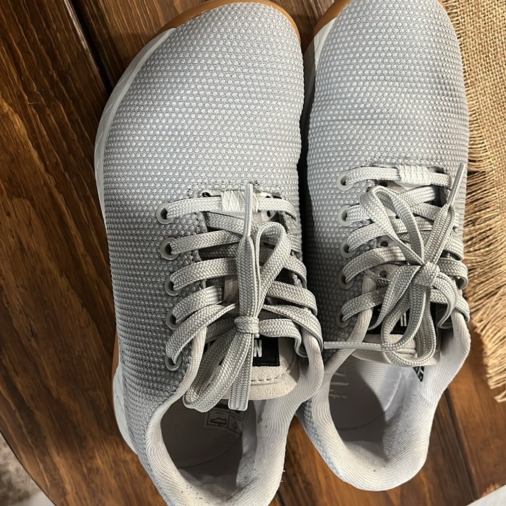 Light Grey - image 2